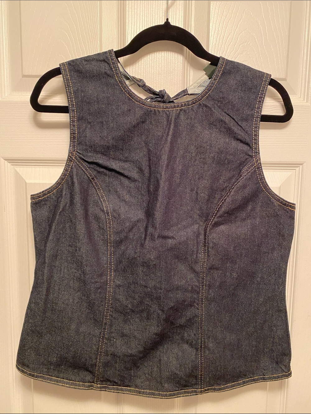 Wild Fable Sleeveless Denim Open Back Top…size M